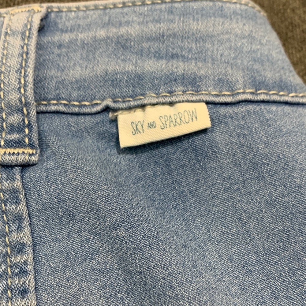 Denim Button-Front Mini Skirt - Picture 4 of 4